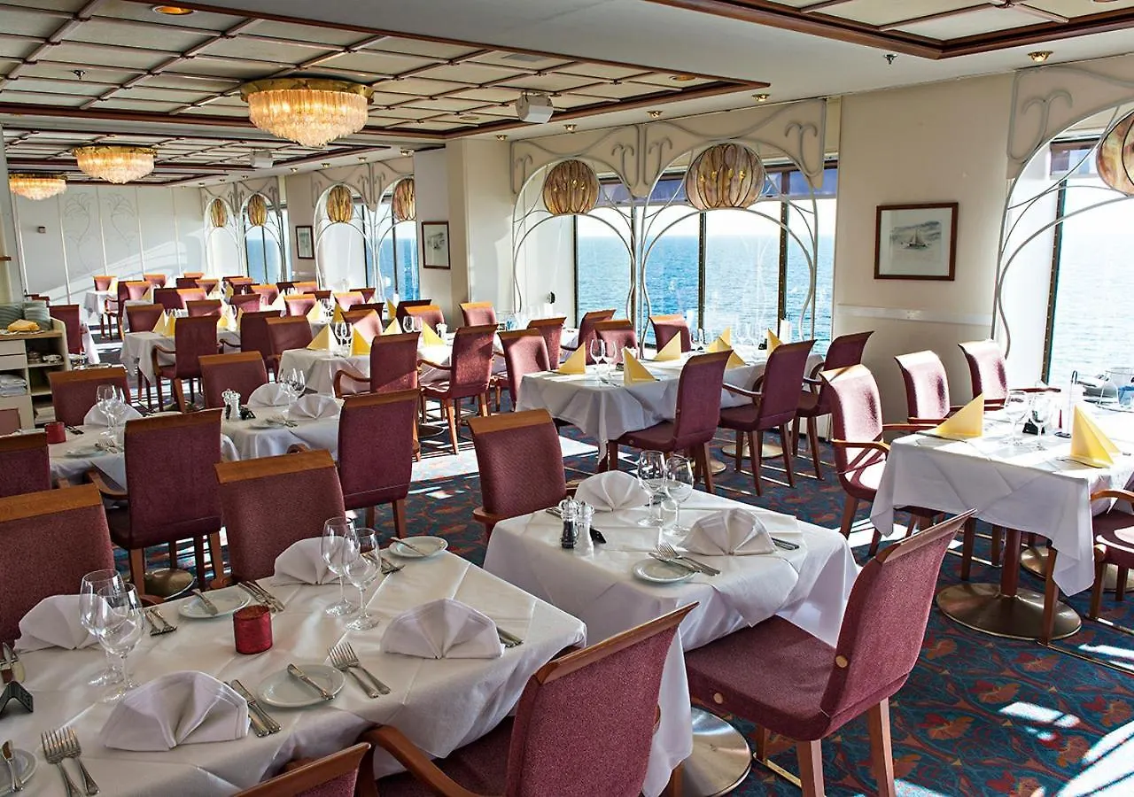 Viking Line Ferry Viking Cinderella - 2-Night Cruise Stockholm-Helsinki-Stockholm Otel