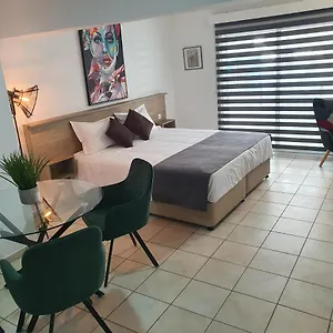  Apartman Bay Ciprus