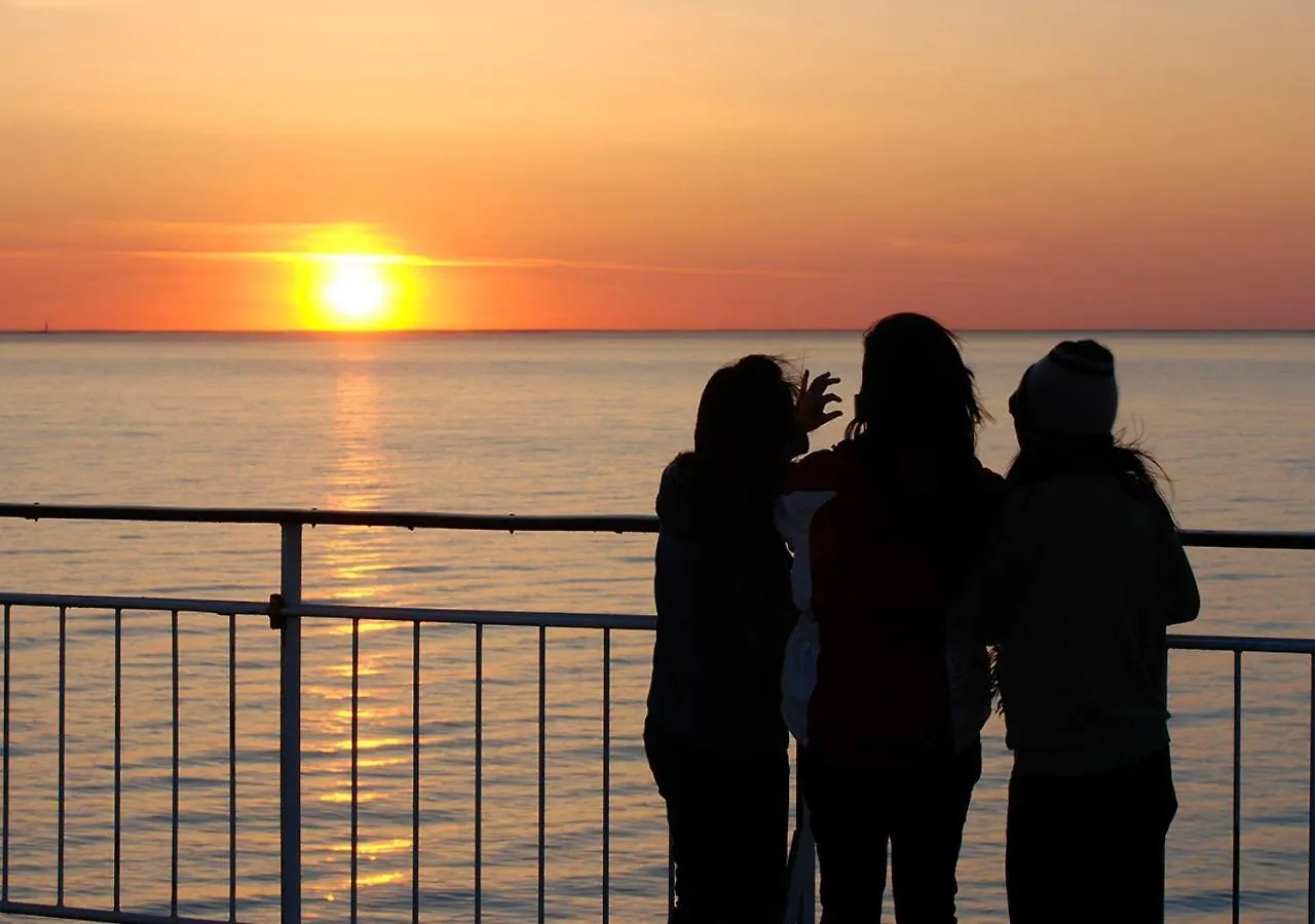 Hotel Viking Line Ferry Viking Cinderella - 2-Night Cruise Stockholm-Helsinki-Stockholm Schweden