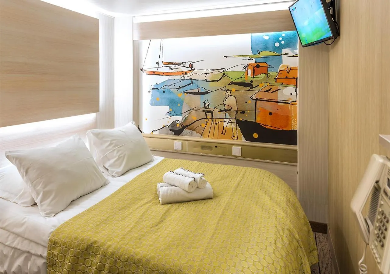 Hotel Viking Line Ferry Viking Cinderella - 2-Night Cruise Stockholm-Helsinki-Stockholm 0*, Stockholm Schweden