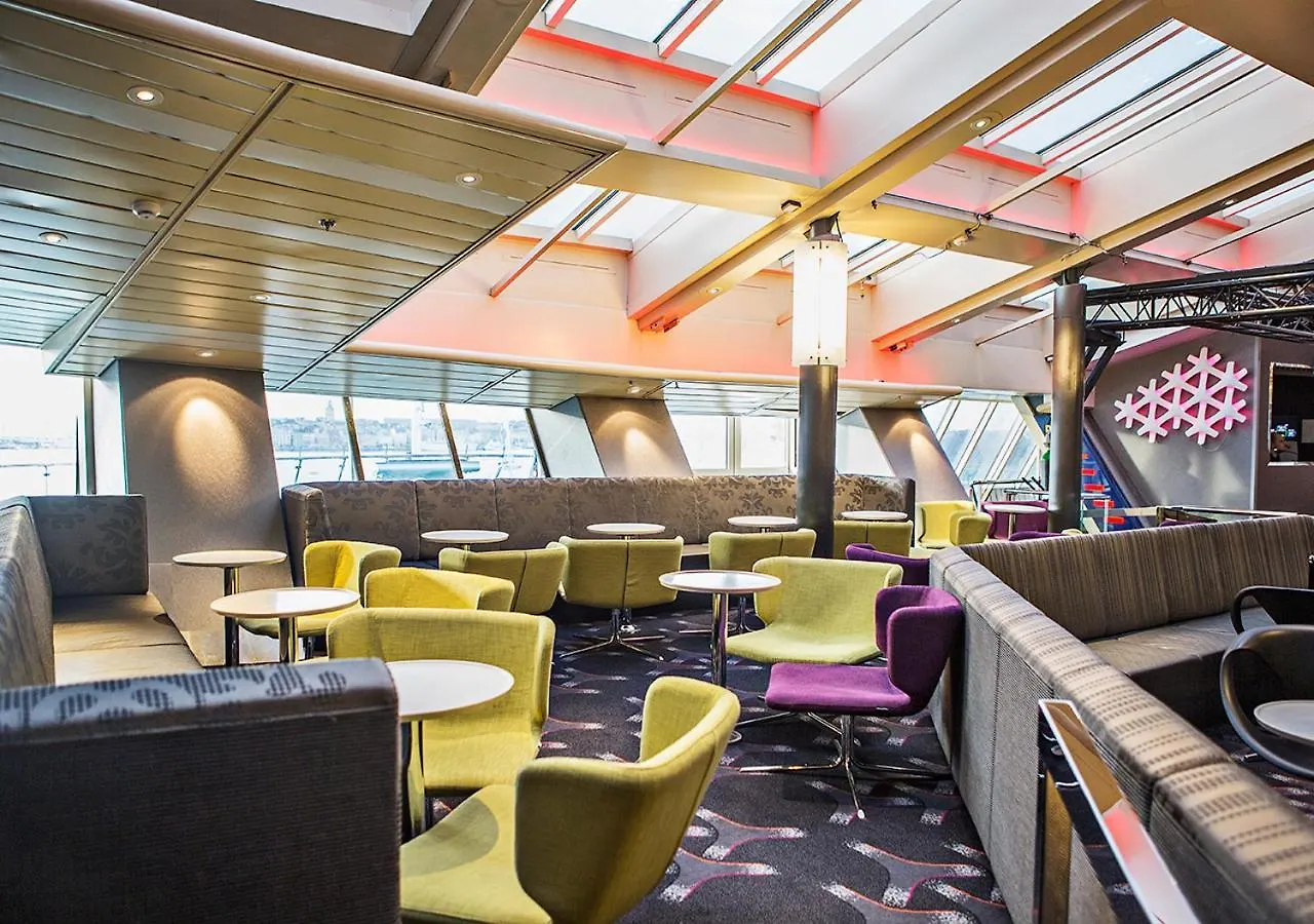 Hotel Viking Line Ferry Viking Cinderella - 2-Night Cruise Stockholm-Helsinki-Stoccolma