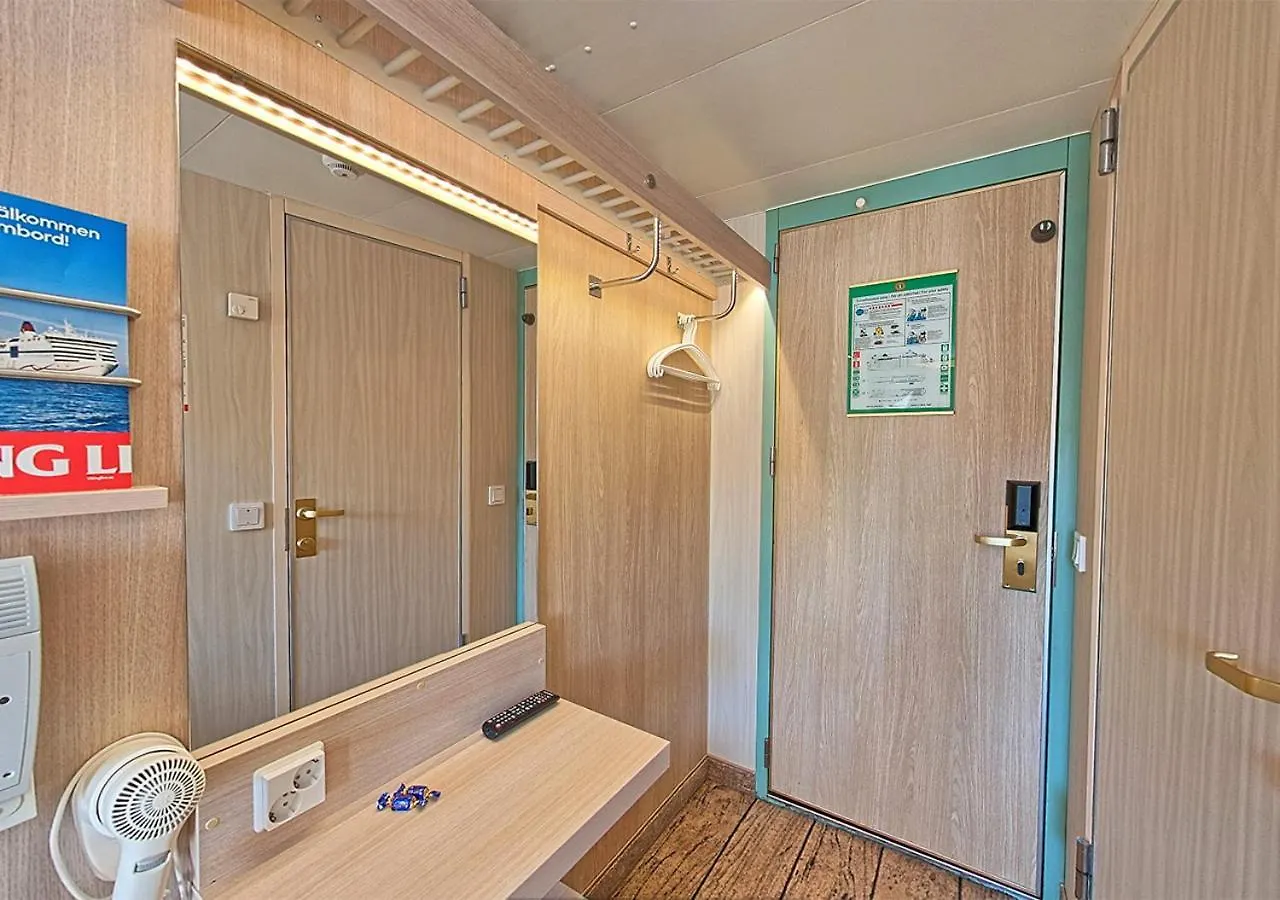 Hotel Viking Line Ferry Viking Cinderella - 2-Night Cruise Stockholm-Helsinki-Stoccolma Svezia